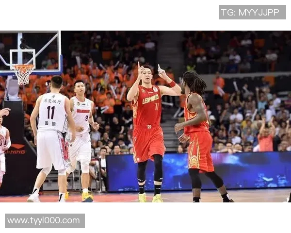 重庆篮球队近期状态深度对比分析及未来发展趋势探讨